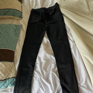 Risen jeans size 3